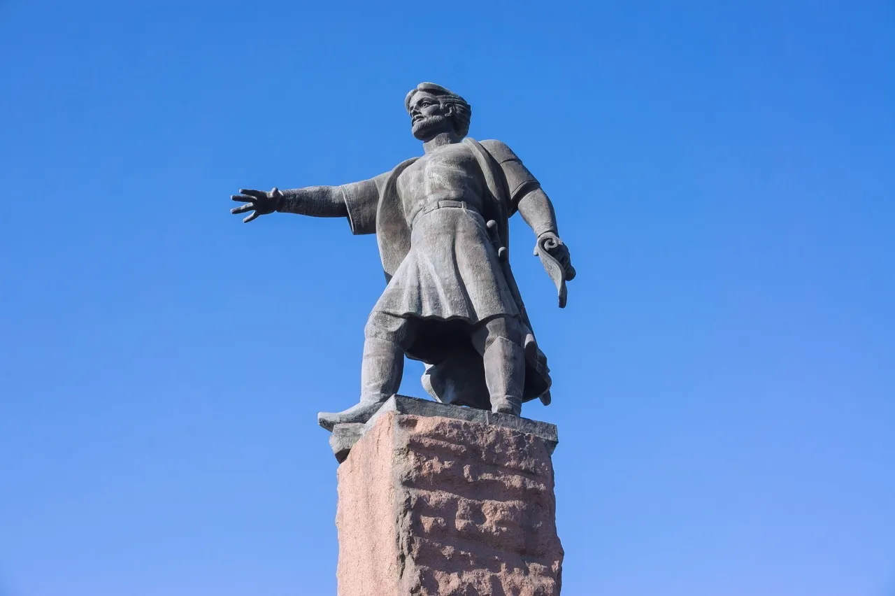Monument to Andrey Dubensky