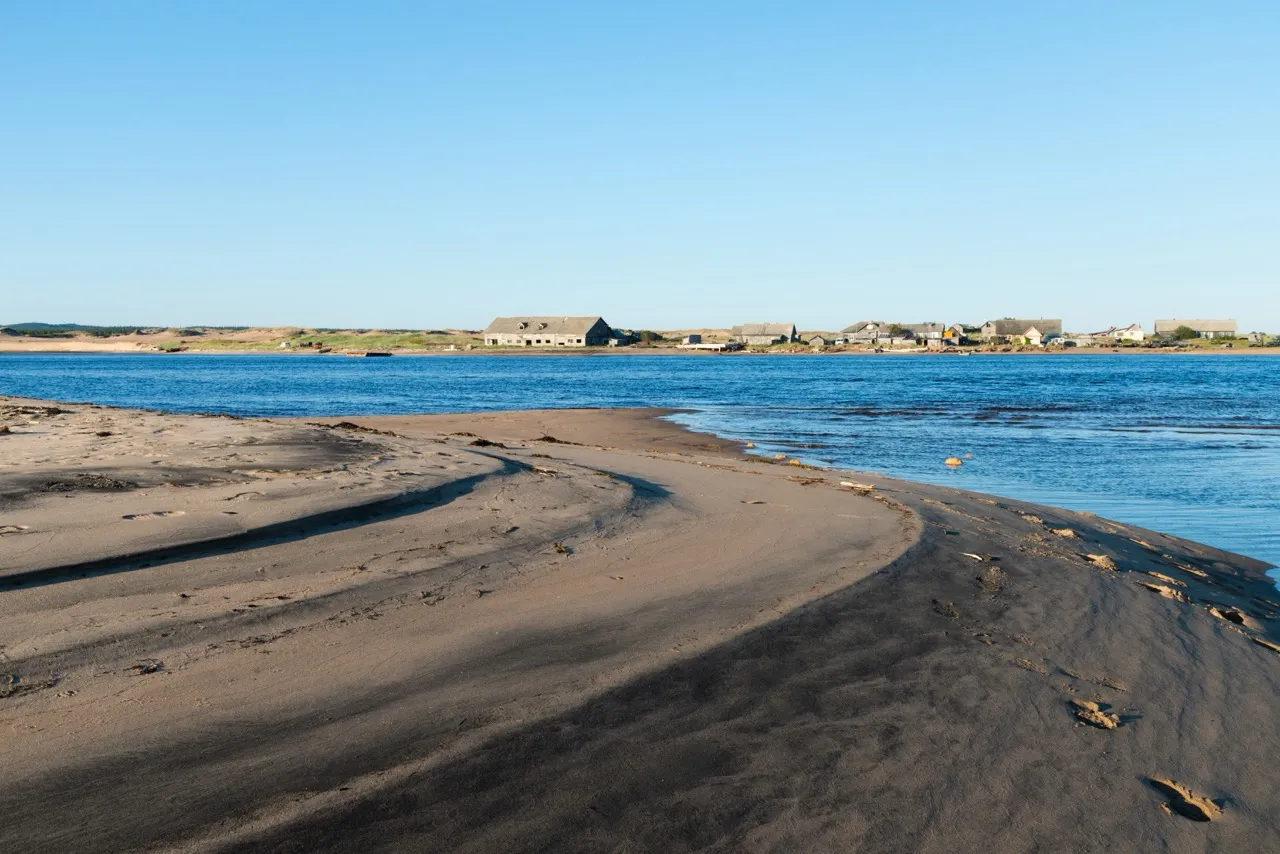 Kuzomen Sands
