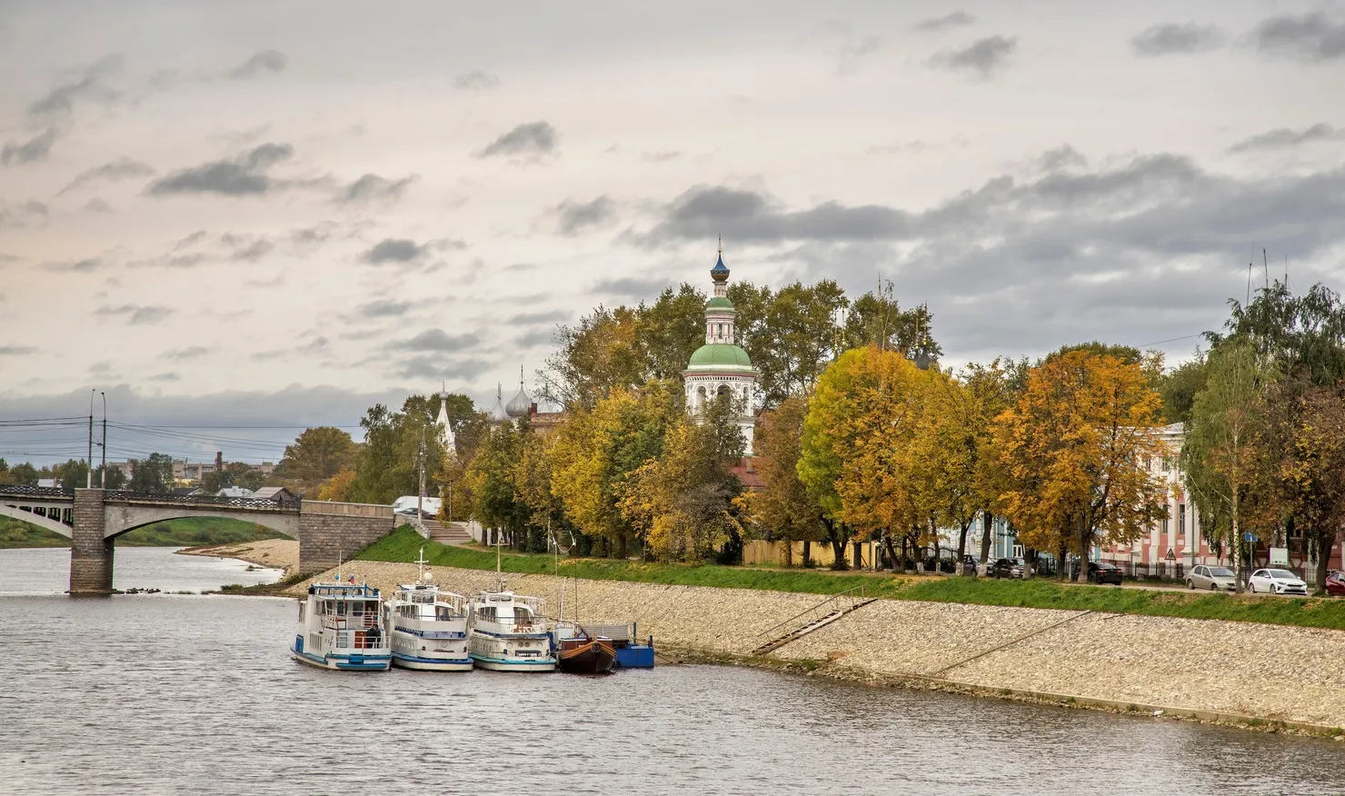 6th Army Embankment
