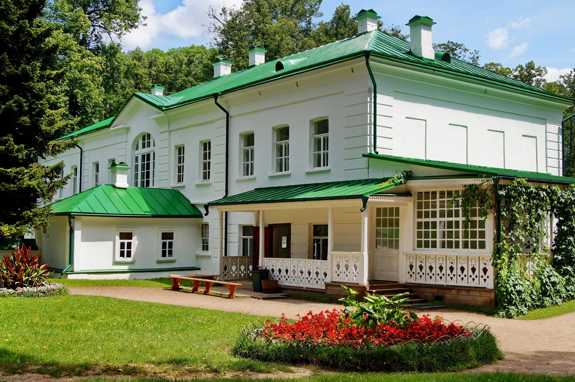 Yasnaya Polyana Estate Museum